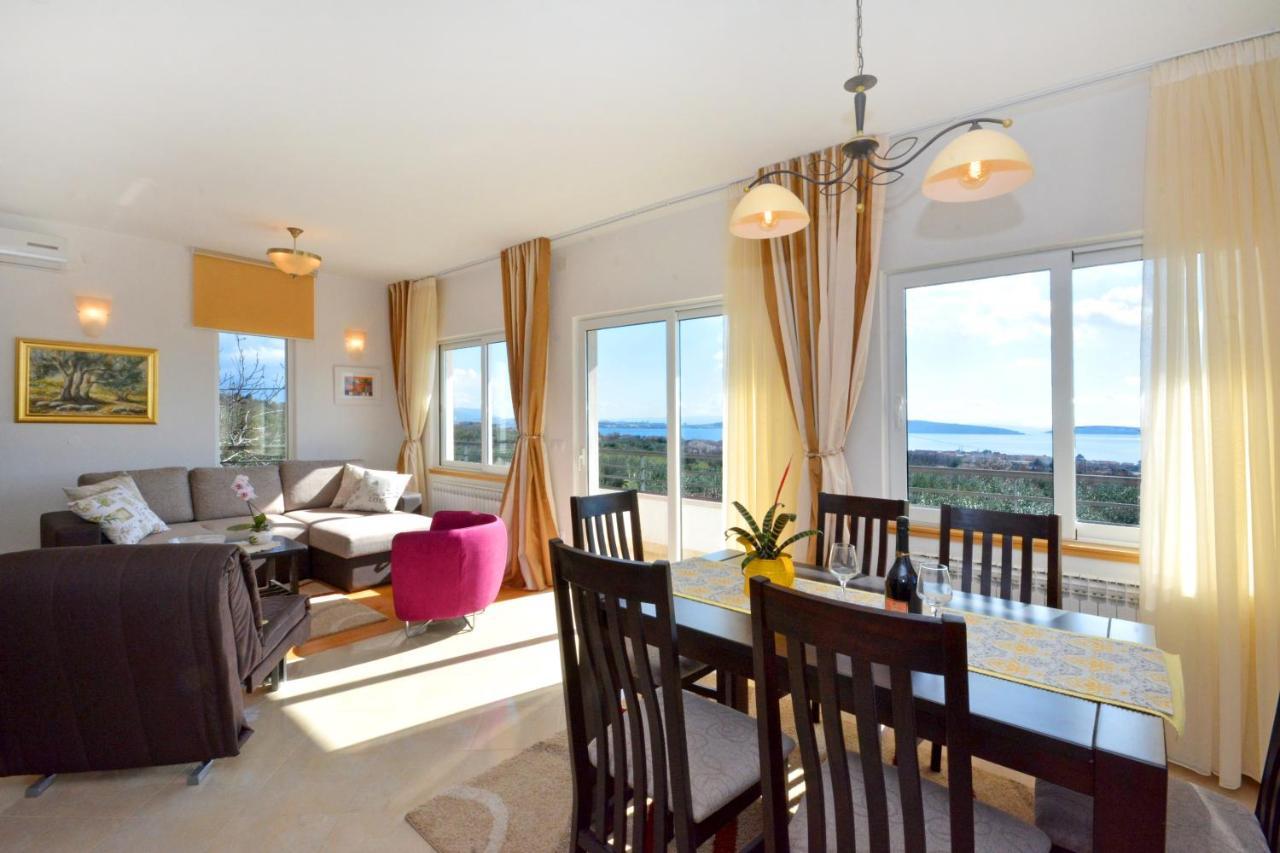 Villa Oliva Каштела Экстерьер фото